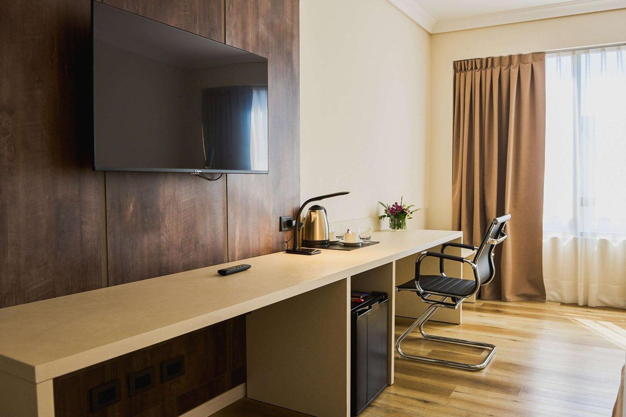 Dazzler By Wyndham Buenos Aires San Martin Hotel Kültér fotó